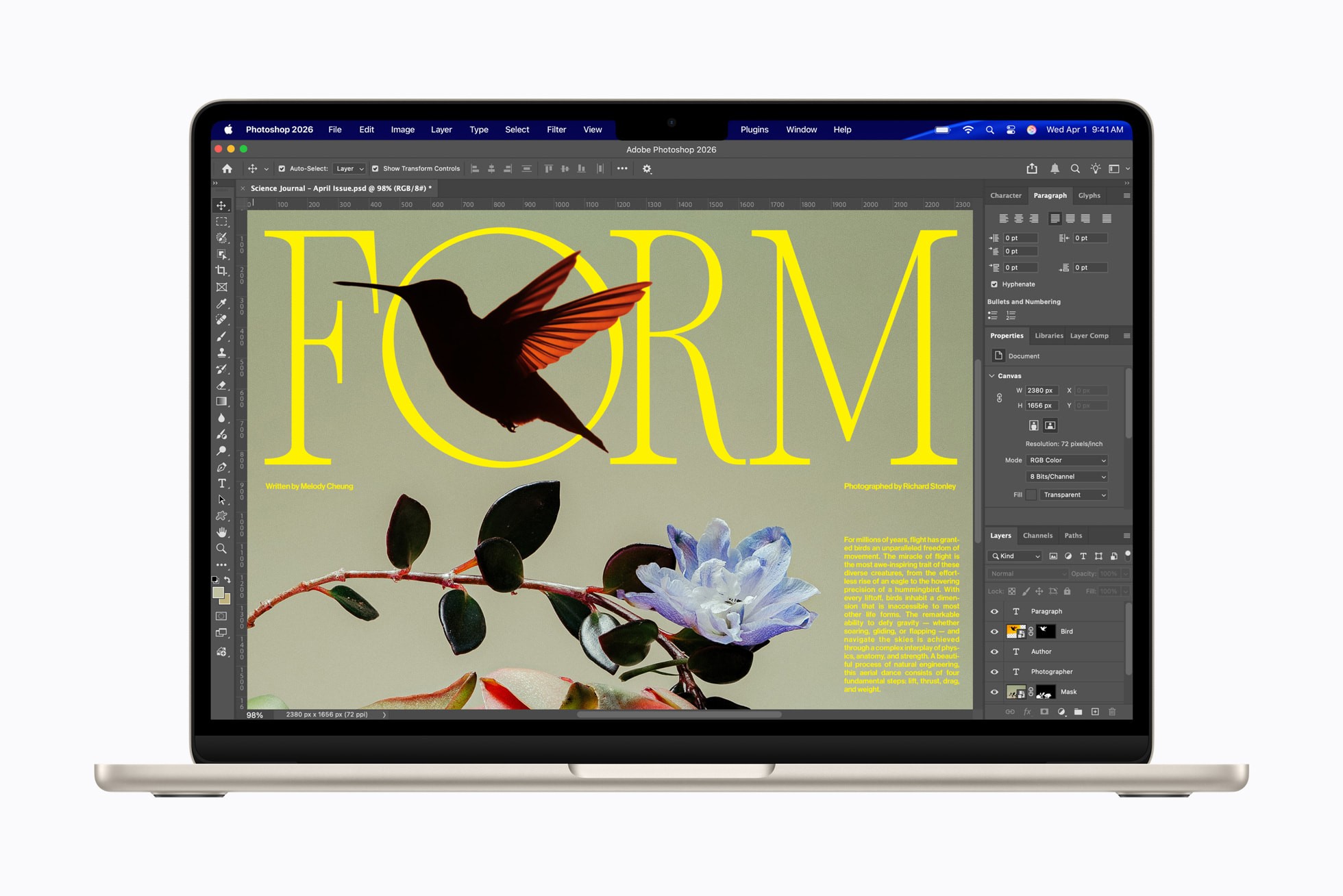 MacBook Air M5 mở ứng dụng Adobe Photoshop